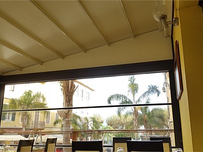 Retractable Aluminum Pergola - PergoRoof